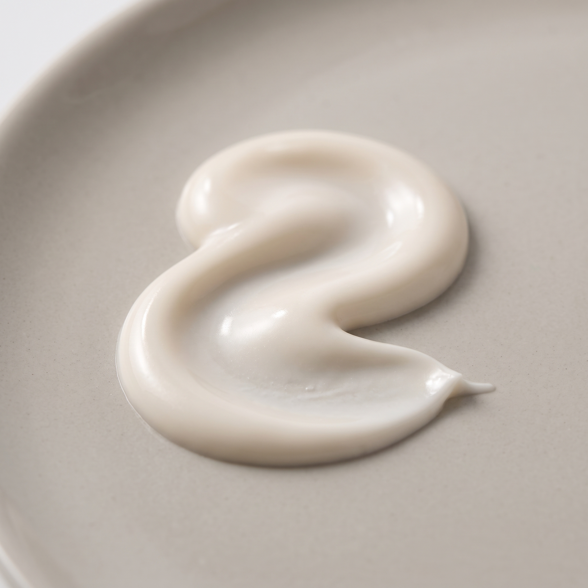Cream texture swirl