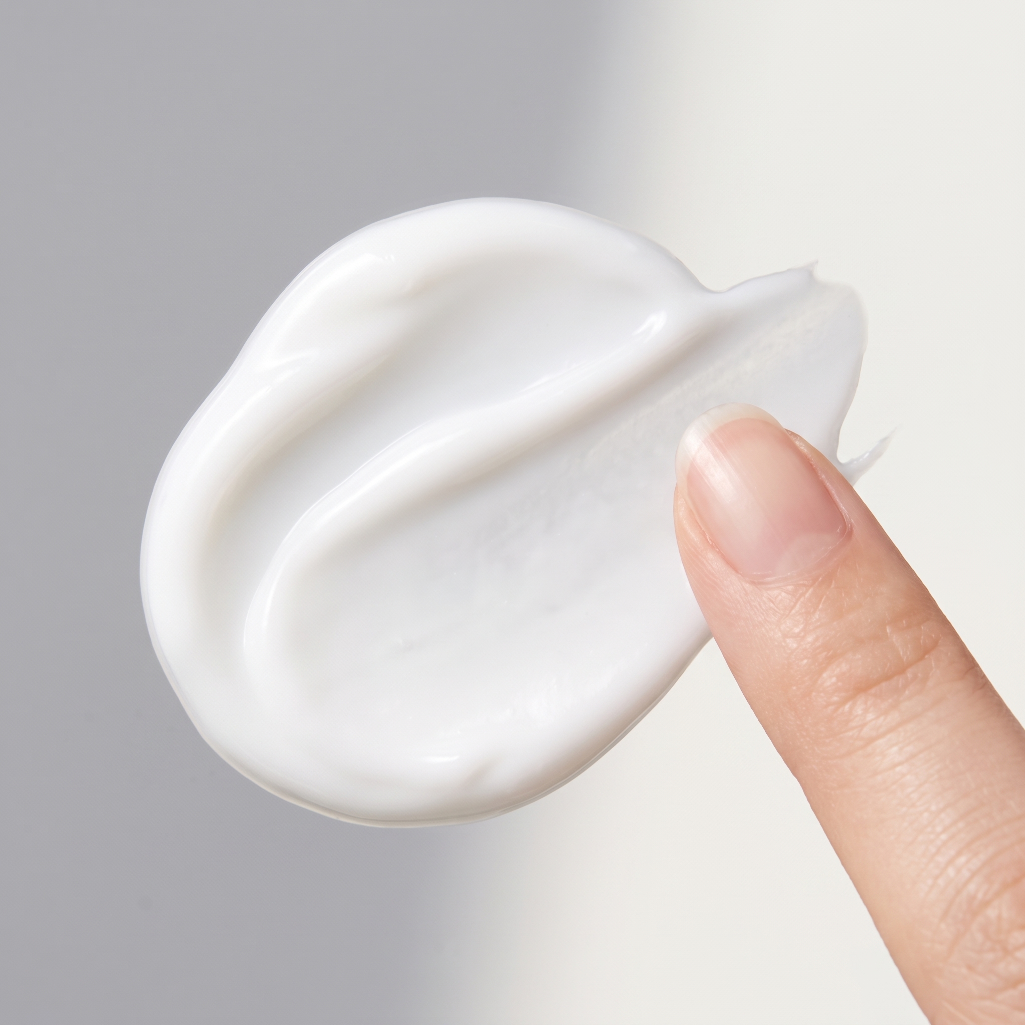 Cream texture swirl