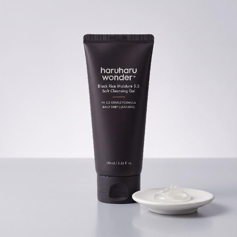 haruharu wonder Black Rice Moisture 5.5 Soft Cleansing Gel 100 ml — Korea pre-order photo 4