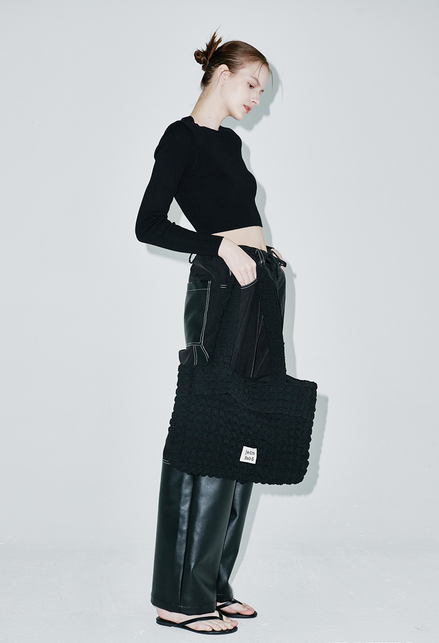 JEDREFEB5 Croiffle Shoulder Bag Black — Korea pre-order photo