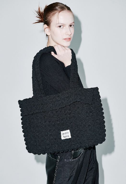 JEDREFEB5 Croiffle Shoulder Bag Black — Korea pre-order photo 4