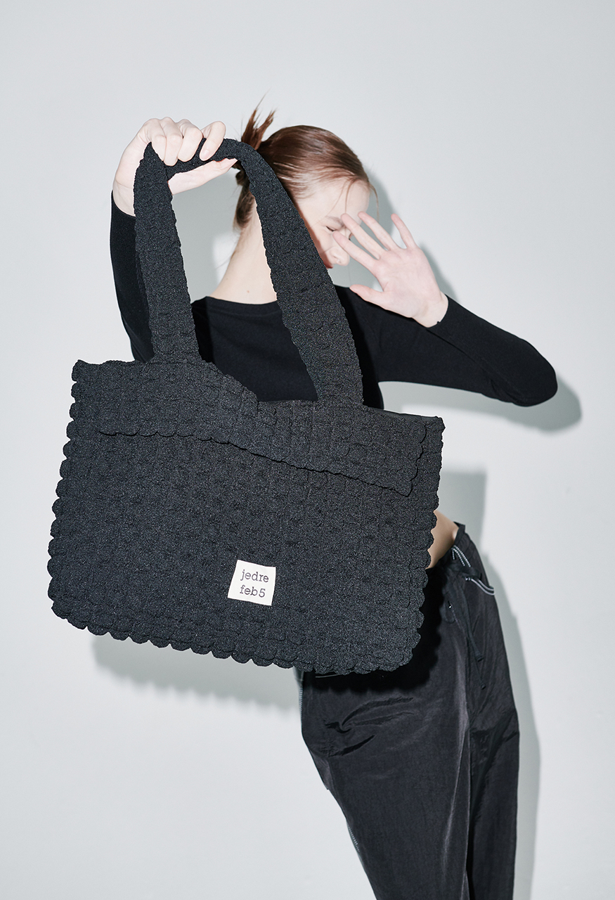 JEDREFEB5 Croiffle Shoulder Bag Black — Korea pre-order photo 3