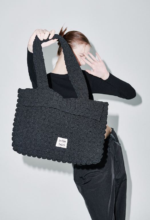 JEDREFEB5 Croiffle Shoulder Bag Black — Korea pre-order photo 3